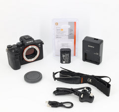 Sony Alpha A7 III – SKU: 588225