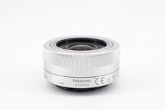 Panasonic Lumix G Vario 12-32mm f/3.5-5.6 ASPH Mega O.I.S.