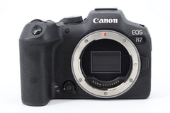 Canon EOS R7