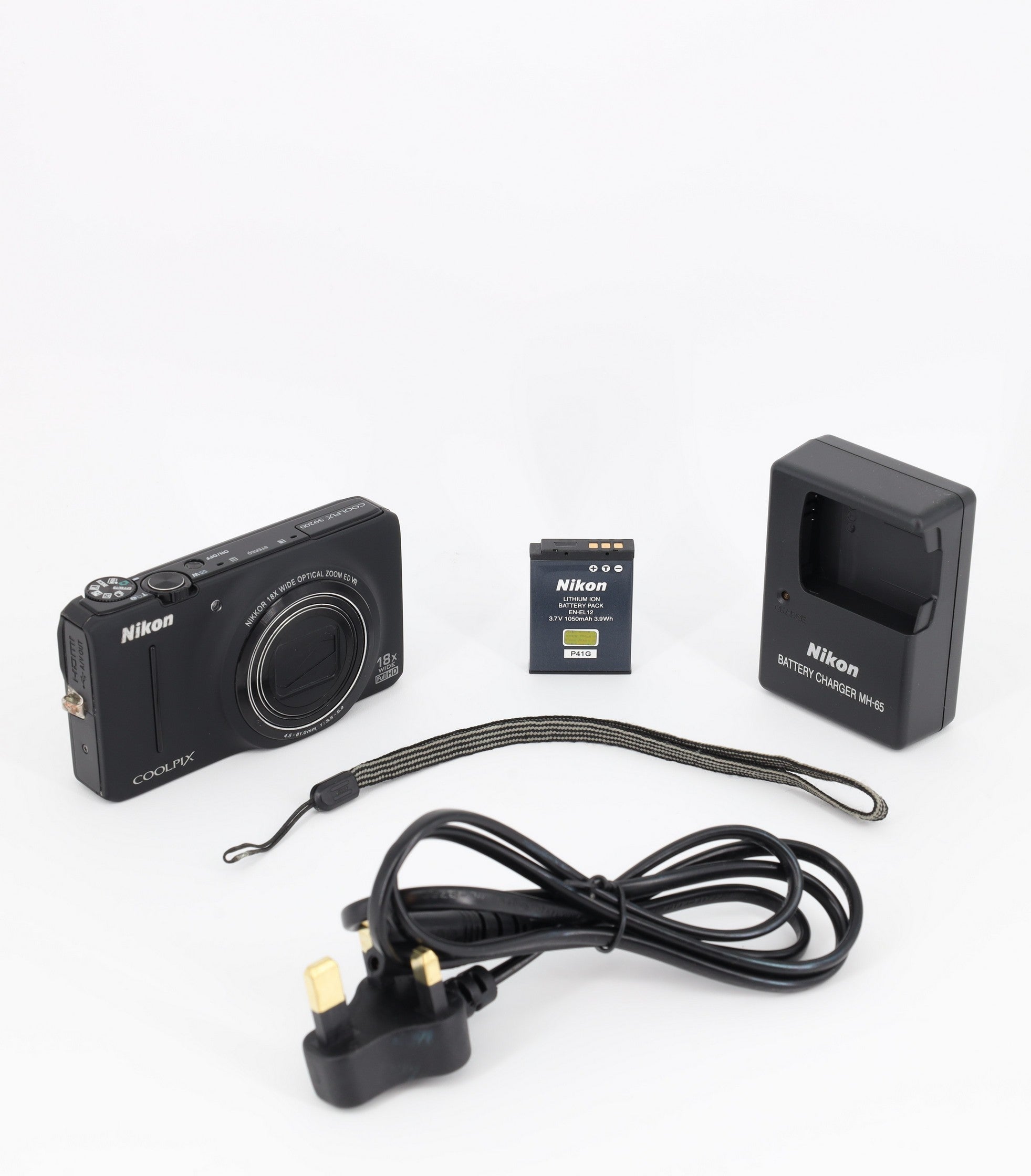 Nikon Coolpix S9200