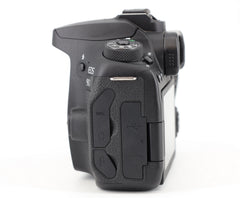 Canon EOS 90D