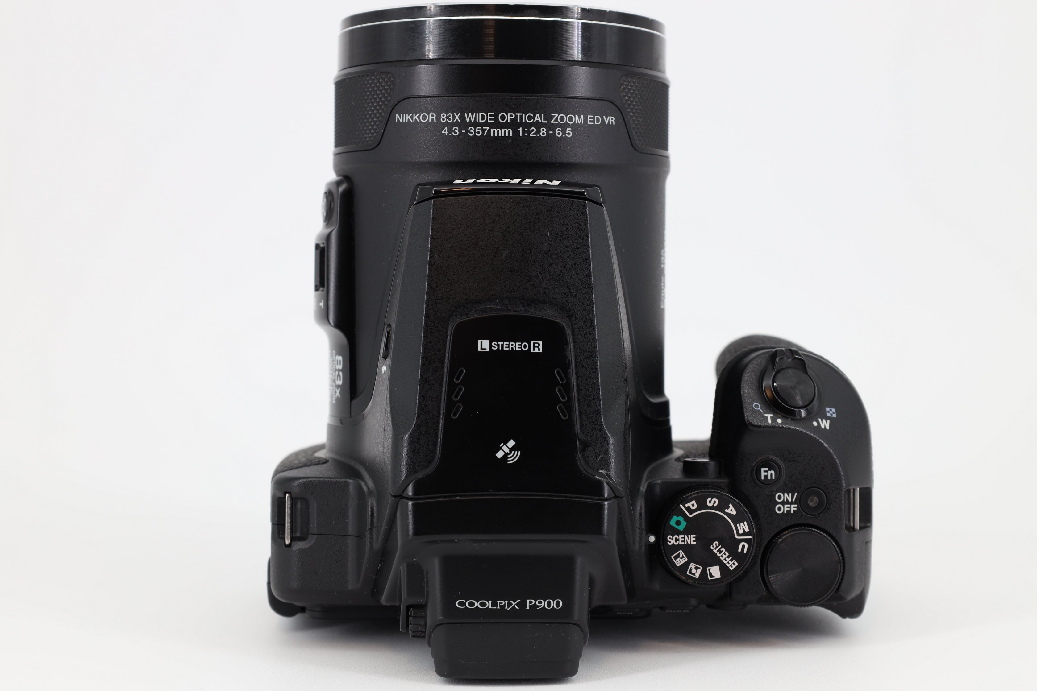 Nikon Coolpix P900