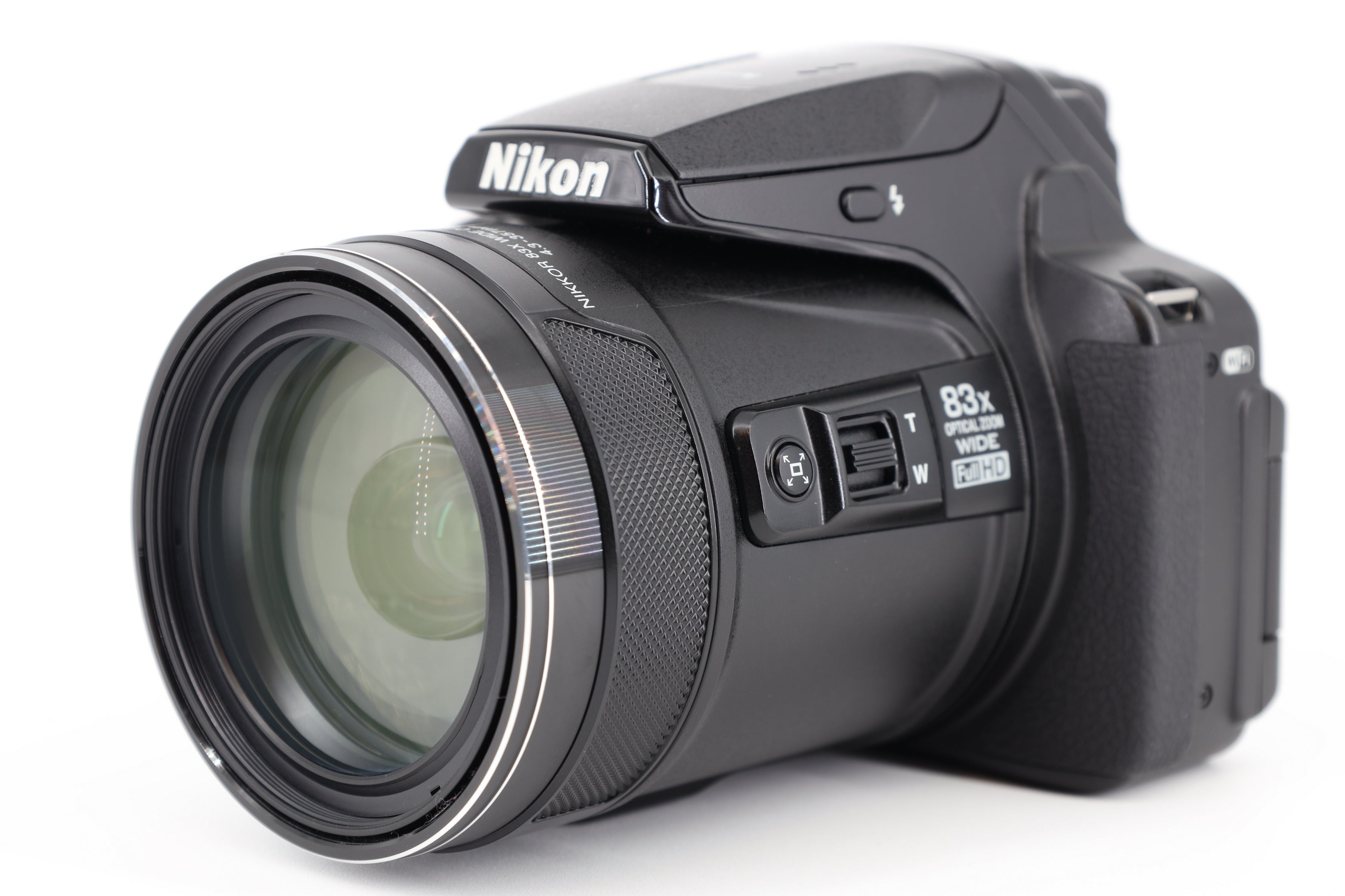 Nikon Coolpix P900