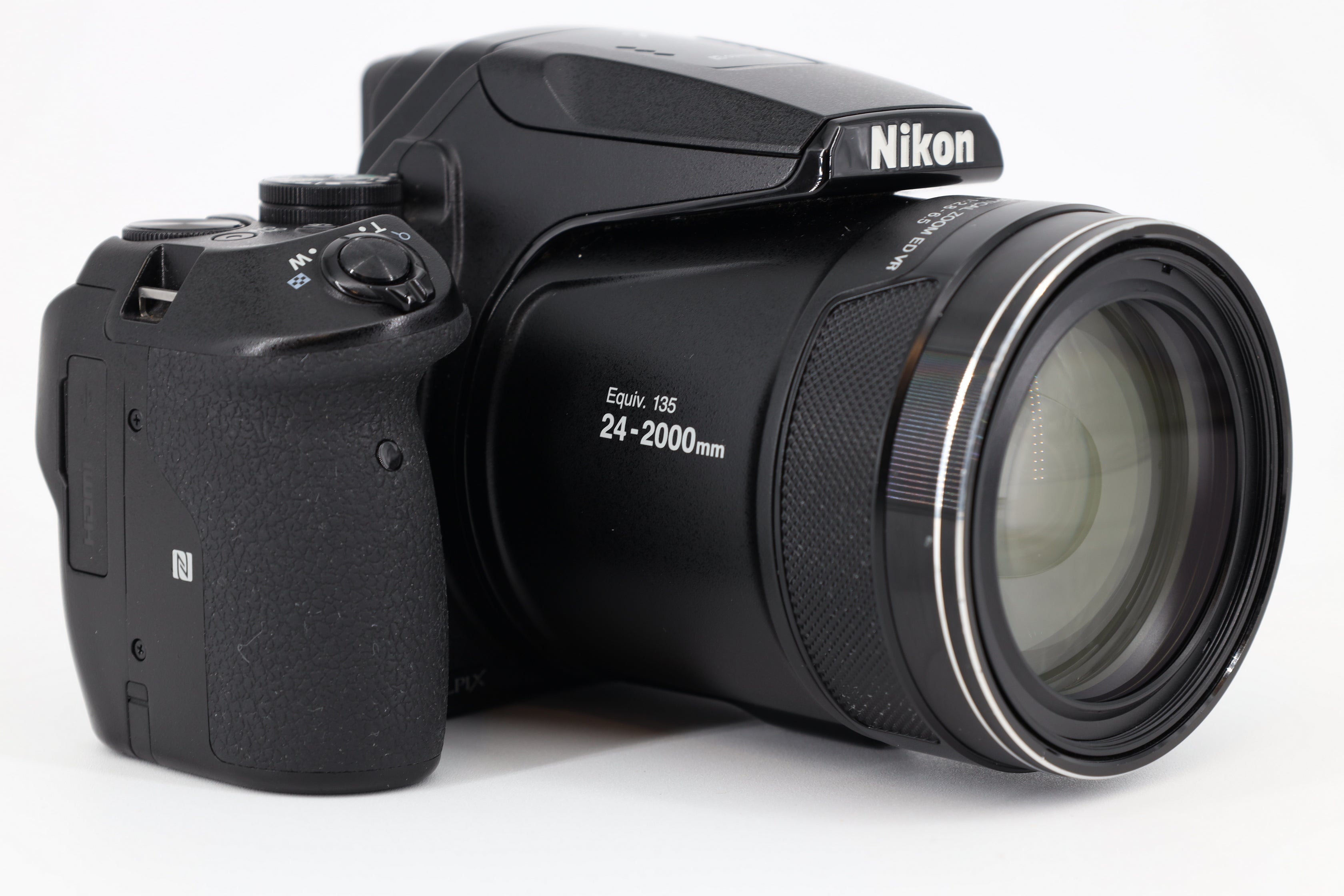 Nikon Coolpix P900