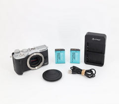 Canon EOS M6