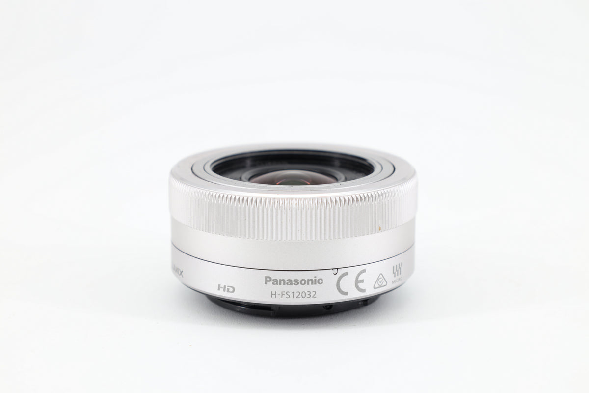 Panasonic Lumix G Vario 12-32mm f/3.5-5.6 ASPH Mega O.I.S.