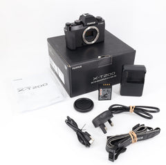 Fujifilm X-T200