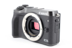 Canon EOS M6