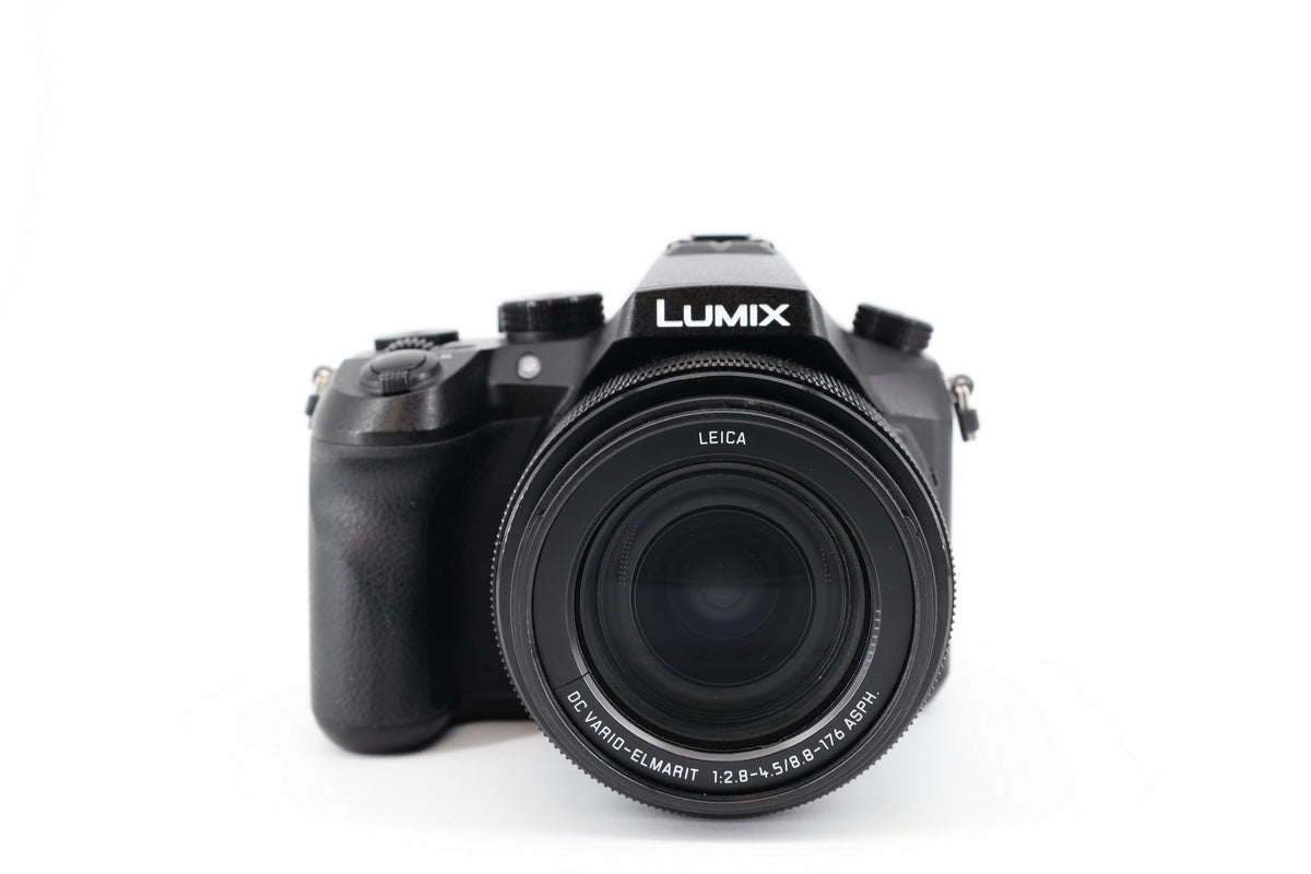 Panasonic Lumix DMC-FZ2000