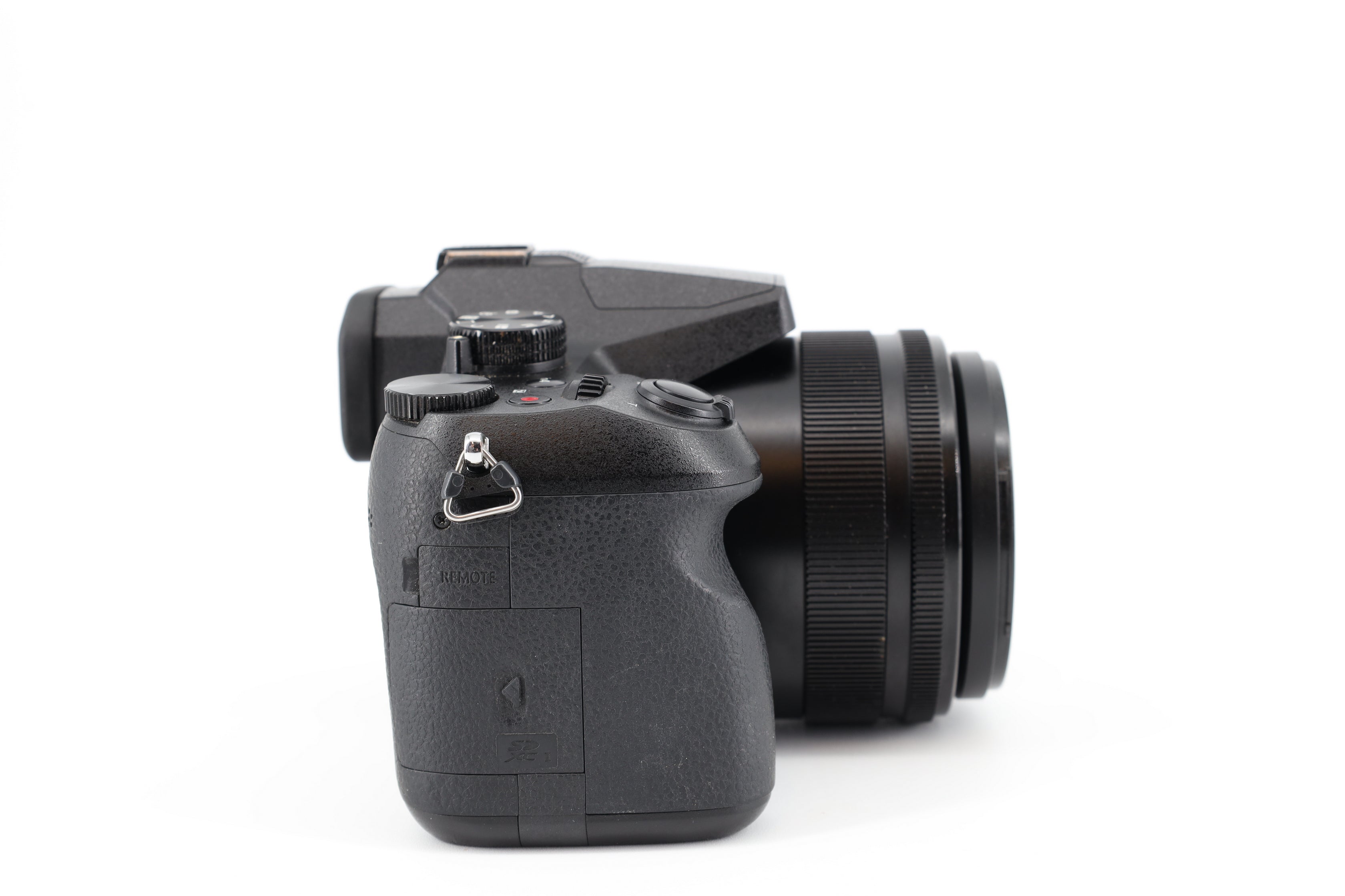 Panasonic Lumix DMC-FZ2000