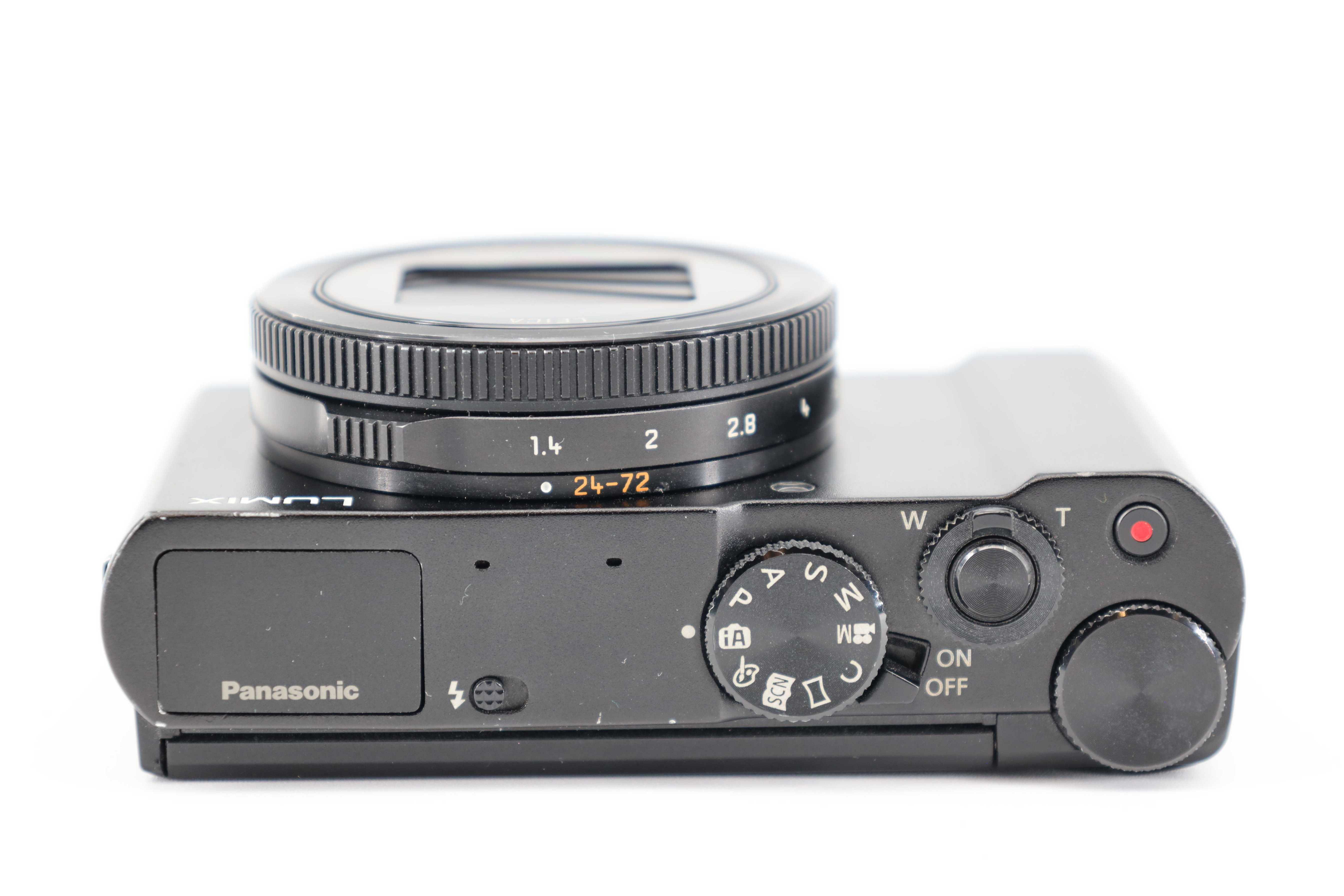 Panasonic Lumix DMC-LX15/10