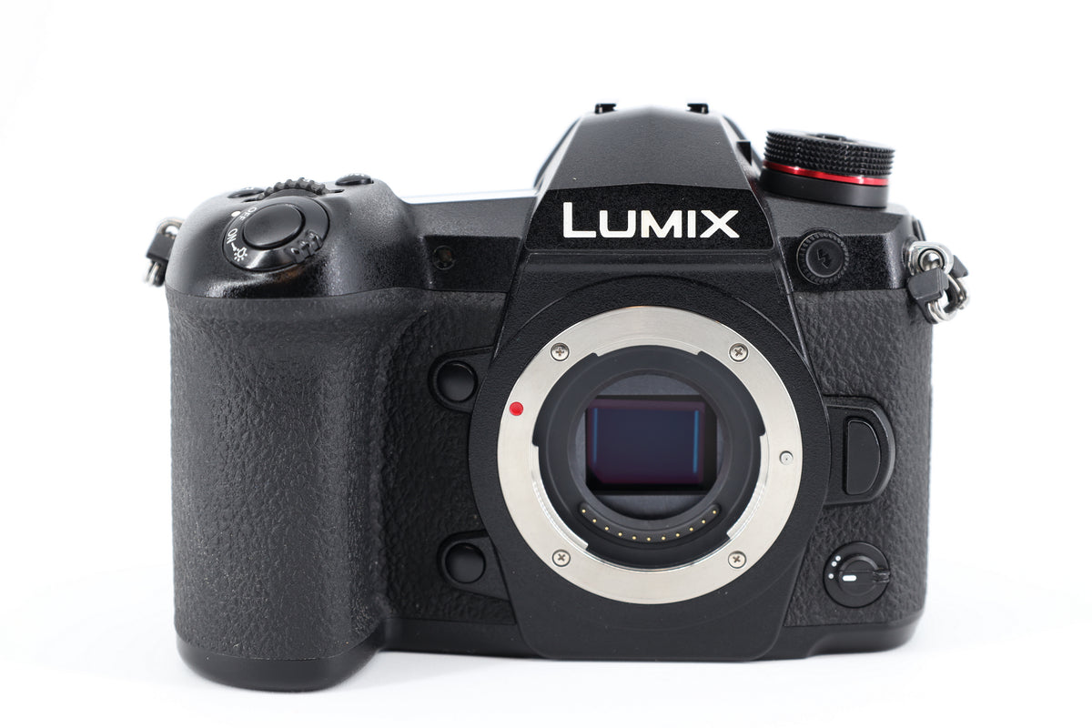 Panasonic Lumix DC-G9